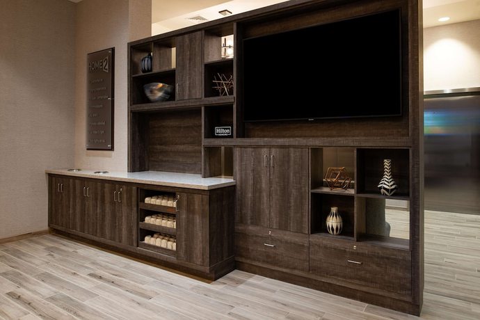 Imagen de los interiores del Hotel Home2 Suites by Hilton Tampa Downtown Channel District. Foto 18