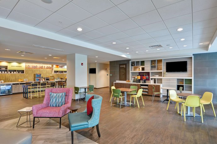 Imagen de los interiores del Hotel Home2 Suites by Hilton Tampa USF Near Busch Gardens. Foto 15