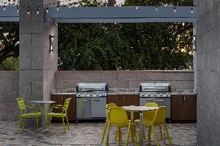 Imagen de los exteriores del Hotel Home2 Suites by Hilton Tampa Westshore Airport, FL. Foto 9