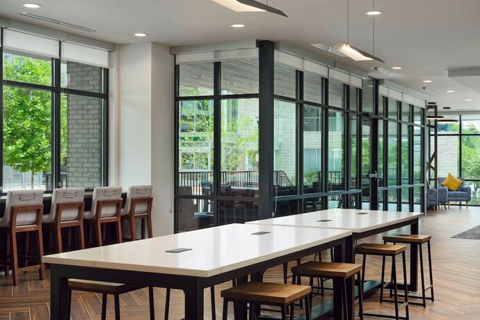Imagen del bar/restaurante del Hotel Home2 Suites by Hilton Towson. Foto 1