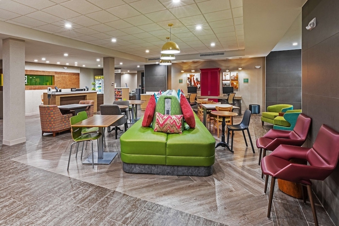 Imagen de los interiores del Hotel Home2 Suites by Hilton Weatherford. Foto 18