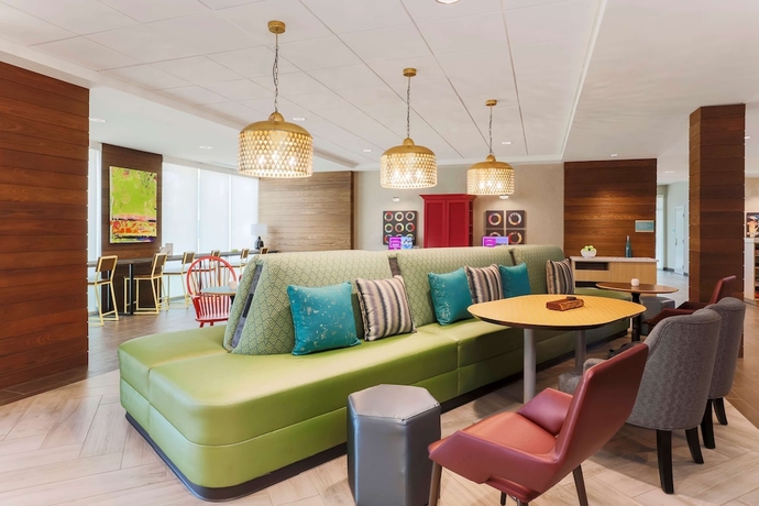 Imagen de los interiores del Hotel Home2 Suites by Hilton West Sacramento, CA. Foto 16