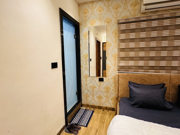 Imagen de la habitación del Hotel HomeEscape Luxe 2BHK Penthouse Near LIG. Foto 8