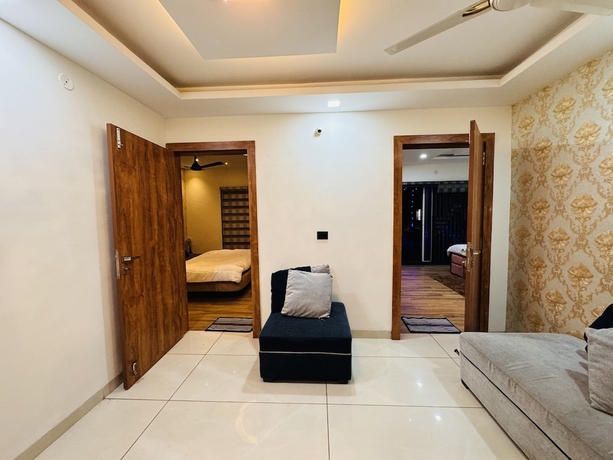 Imagen de los interiores del Hotel HomeEscape Luxe 2BHK Penthouse Near LIG. Foto 18