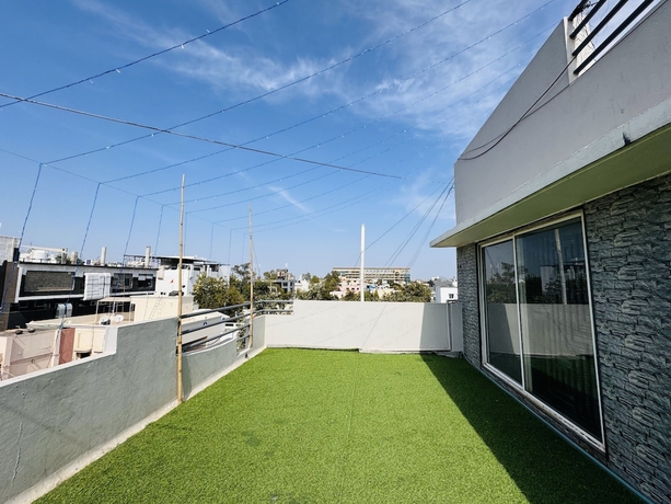 Imagen general del Hotel HomeEscape Luxe 2BHK Penthouse Near LIG. Foto 3