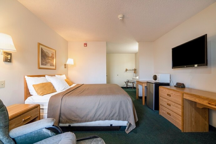 Imagen de la habitación del Hotel HomeTown Inn By OYO Texhoma, OK. Foto 13