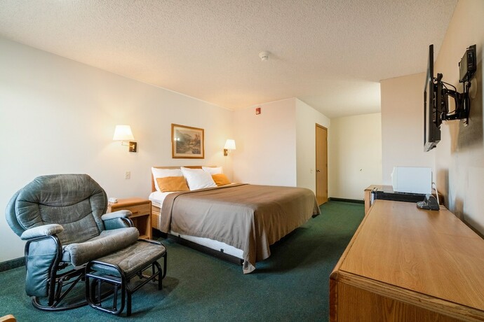 Imagen de la habitación del Hotel HomeTown Inn By OYO Texhoma, OK. Foto 19