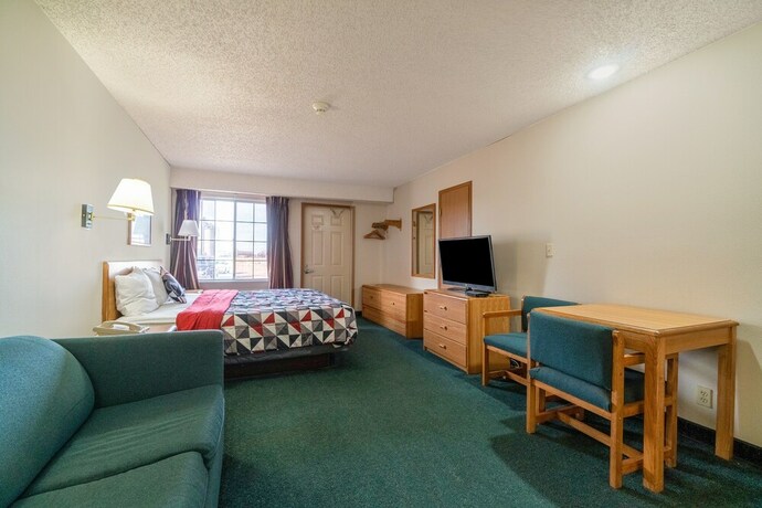 Imagen de la habitación del Hotel HomeTown Inn By OYO Texhoma, OK. Foto 20