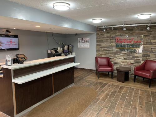 Imagen general del Hotel HomeTowne Studios By Red Roof Mystic - New London. Foto 3
