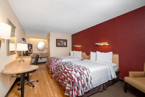 Imagen general del Hotel HomeTowne Studios By Red Roof Mystic - New London. Foto 9
