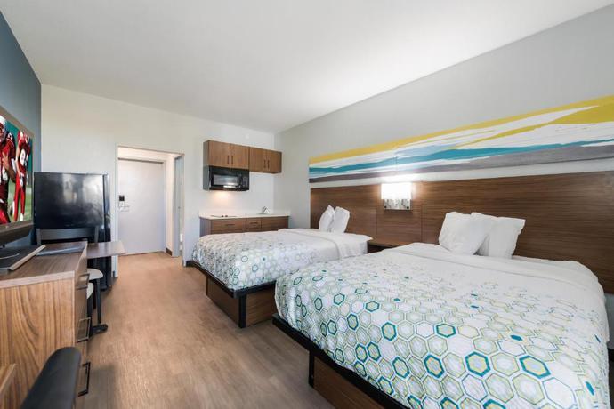 Imagen general del Hotel HomeTowne Studios By Red Roof Newport News &ndash; Hampton West. Foto 4