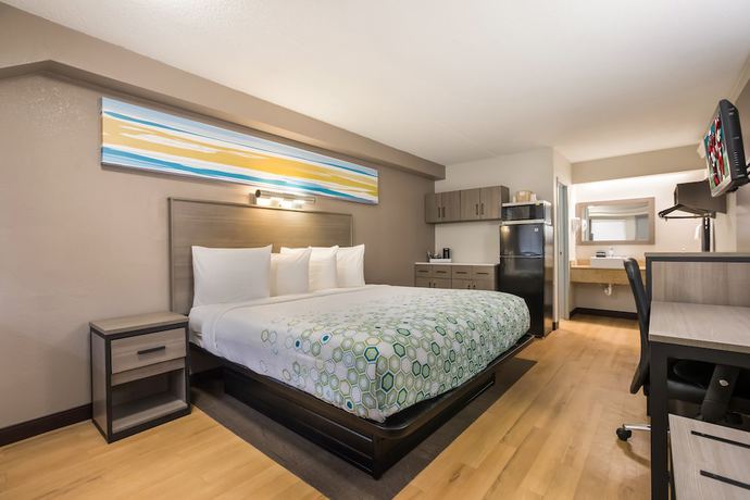 Imagen de la habitación del Hotel HomeTowne Studios By Red Roof Princeton &ndash; Ewing/ Lawrenceville. Foto 12