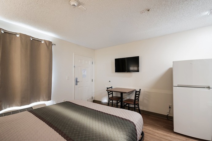 Imagen de la habitación del Hotel HomeTowne Studios By Red Roof Seattle - Kent/ Des Moines. Foto 5