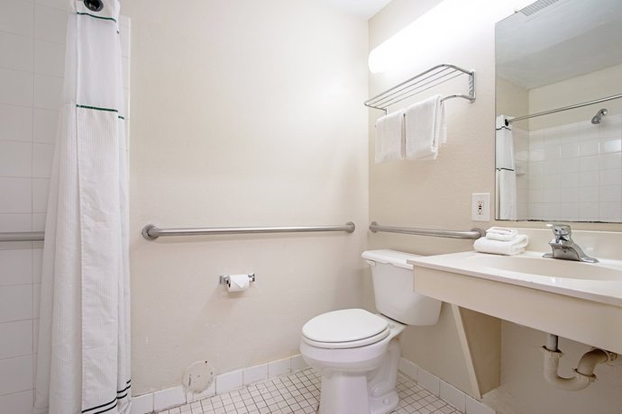 Imagen de la habitación del Hotel HomeTowne Studios Phoenix - Dunlap Ave. Foto 6