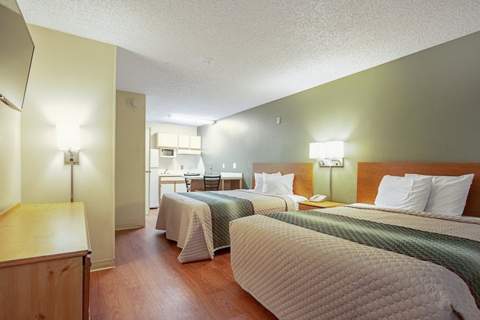 Imagen de la habitación del Hotel HomeTowne Studios Phoenix - Dunlap Ave. Foto 10