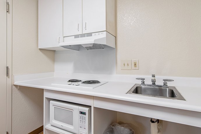 Imagen de la habitación del Hotel HomeTowne Studios Tacoma - Puyallup. Foto 9