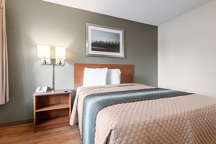 Imagen de la habitación del Hotel HomeTowne Studios Tacoma - Puyallup. Foto 11