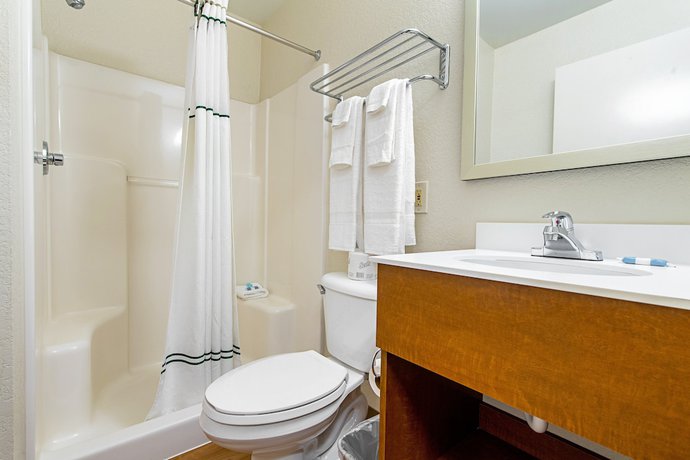 Imagen de la habitación del Hotel HomeTowne Studios Tacoma - Puyallup. Foto 12