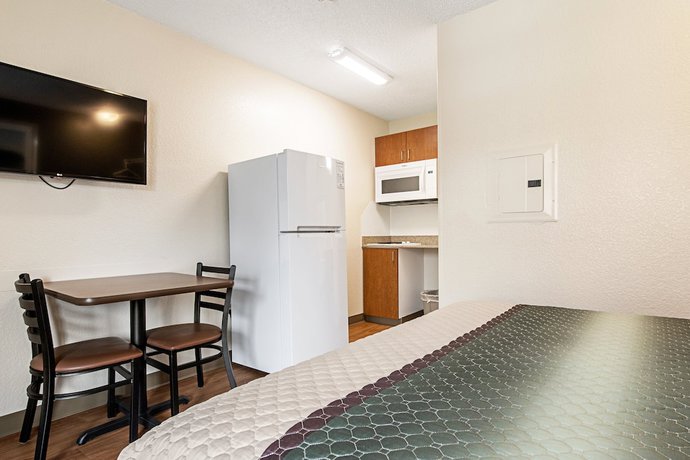 Imagen de la habitación del Hotel HomeTowne Studios Tacoma - Puyallup. Foto 16