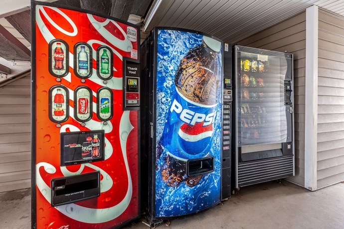 Imagen de los interiores del Hotel HomeTowne Studios by Red Roof Atlanta - Chamblee. Foto 20