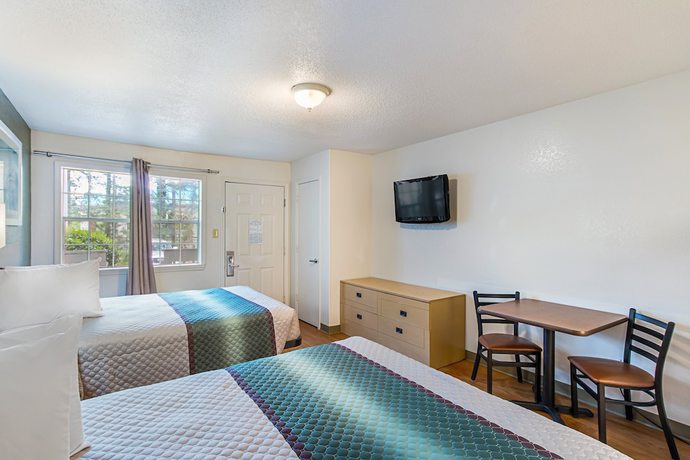Imagen de la habitación del Hotel HomeTowne Studios by Red Roof Atlanta - Lawrenceville. Foto 9