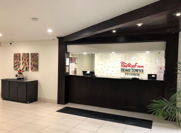 Imagen de los interiores del Hotel HomeTowne Studios by Red Roof Bordentown - McGuire AFB. Foto 20