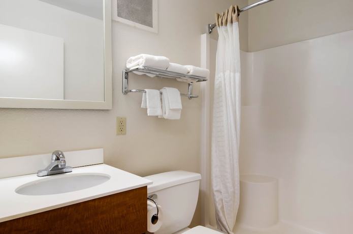 Imagen de la habitación del Hotel HomeTowne Studios by Red Roof Denver - Thornton. Foto 5
