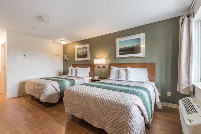 Imagen de la habitación del Hotel HomeTowne Studios by Red Roof Fort Lauderdale. Foto 7