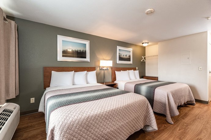 Imagen de la habitación del Hotel HomeTowne Studios by Red Roof Fresno - West. Foto 5