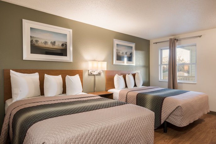 Imagen de la habitación del Hotel HomeTowne Studios by Red Roof Fresno - West. Foto 7