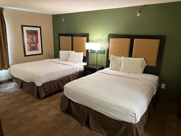 Imagen general del Hotel HomeTowne Studios by Red Roof Southfield. Foto 3