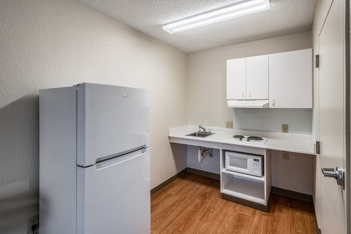 Imagen de la habitación del Hotel HomeTowne Studios by Red Roof Spokane - Valley. Foto 13