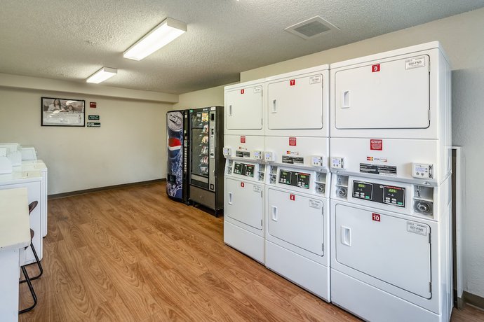 Imagen general del Hotel HomeTowne Studios by Red Roof Spokane - Valley. Foto 2