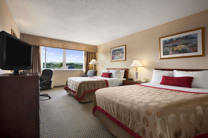 Imagen de la habitación del Hotel HomeTowne Studios by Red Roof and Conference Center Cortland. Foto 7