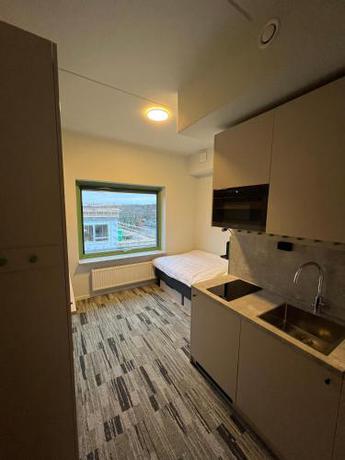 Imagen de la habitación del Hotel HomeX Gamers. Foto 17