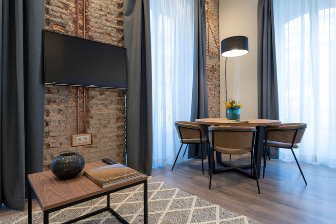 Imagen de la habitación del Hotel Homeart Apartments Malaga. Foto 3