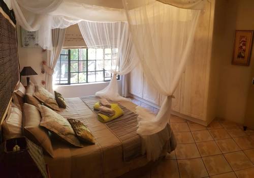 Imagen de la habitación del Hotel Homebase Kruger. Foto 6