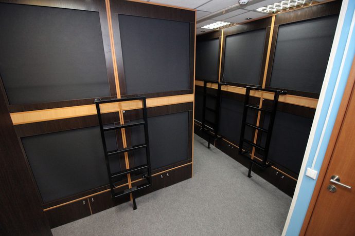 Imagen de la habitación del Hotel Homebox Capsule. Foto 8