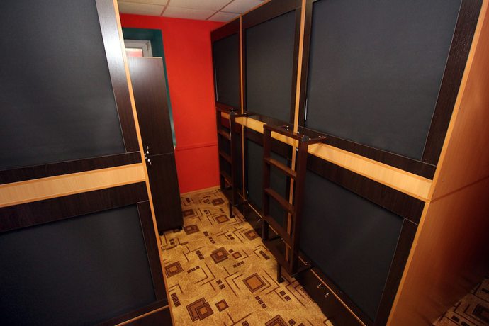 Imagen de la habitación del Hotel Homebox Capsule. Foto 17