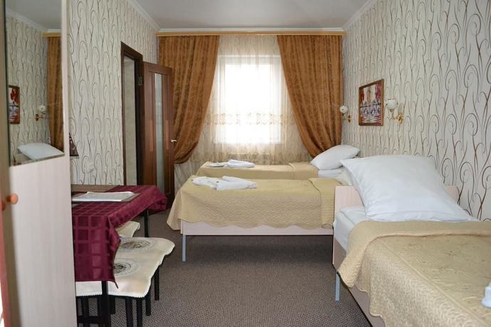 Imagen de la habitación del Hotel Homehotel. Foto 11