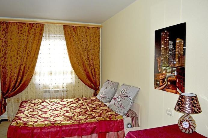 Imagen de la habitación del Hotel Homehotel. Foto 19