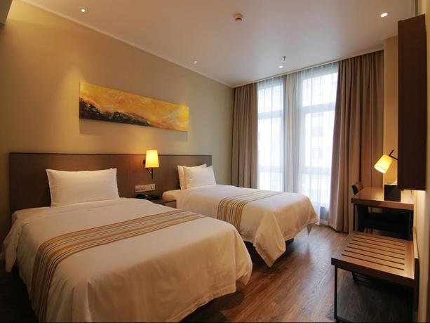 Imagen general del Hotel Homeinn Plus Shanghai People Square East Jinling Road. Foto 3