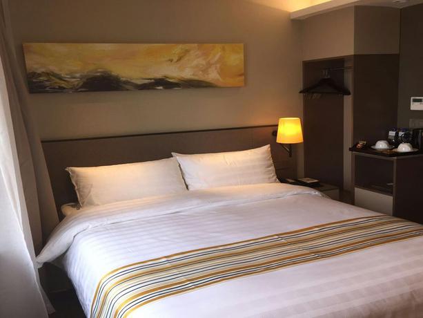 Imagen general del Hotel Homeinnplus-Shanghai Yushan Road Yuanshen Sports C. Foto 3