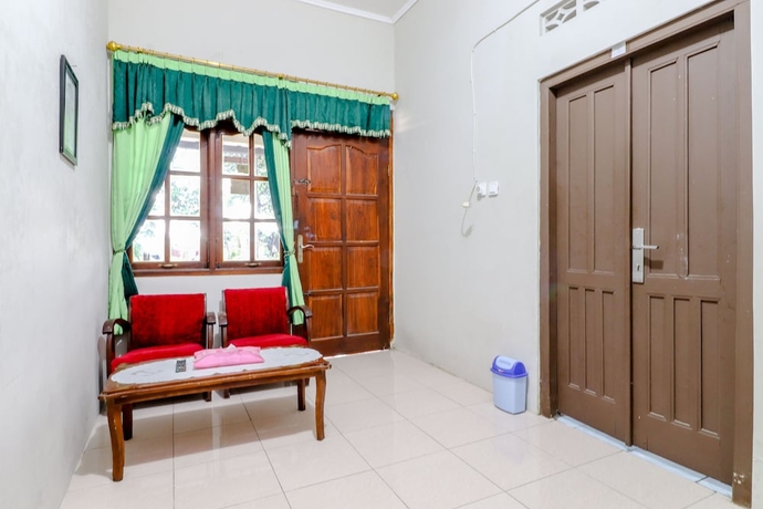 Imagen de los interiores del Hotel Homestay Damandiri Prambanan Syariah. Foto 16