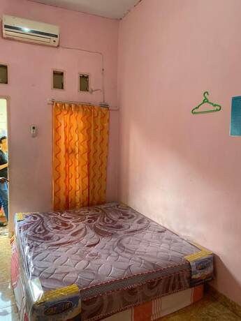 Imagen de la habitación del Hotel Homestay Lestari Makassar. Foto 7