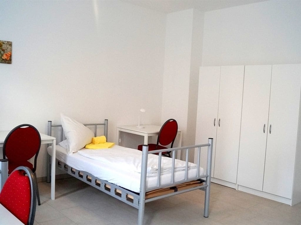 Imagen de la habitación del Hotel Homestay N&uuml;rnberg. Foto 13