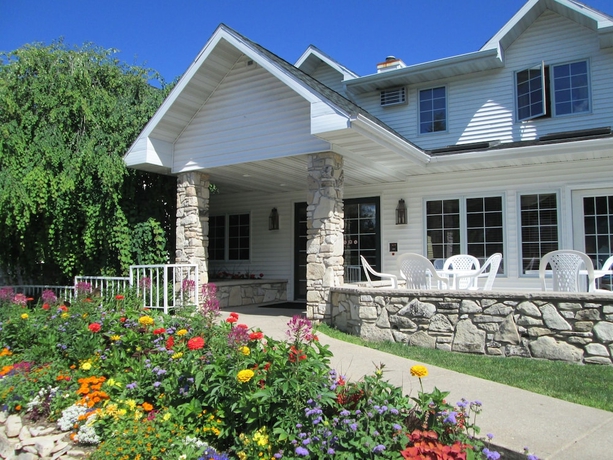 Imagen general del Hotel Homestead Suites. Foto 1