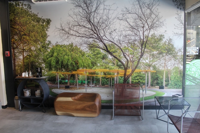 Imagen de los interiores del Hotel Homesuites Malecon. Foto 14