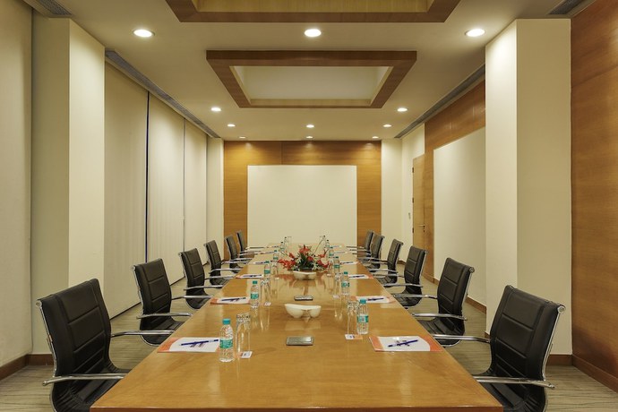 Imagen de los interiores del Hotel Hometel Roorkee. Foto 9