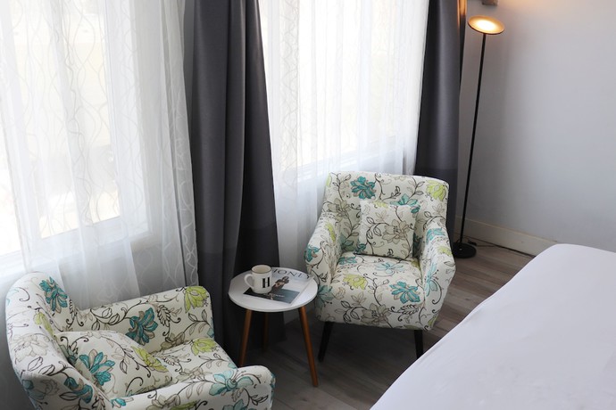 Imagen de la habitación del Hotel Hometel Suites - Los Angeles (Koreatown). Foto 7